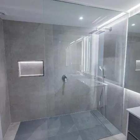 Sea Breeze Iii Apartament