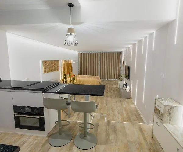 Sea Breeze Iii Apartament